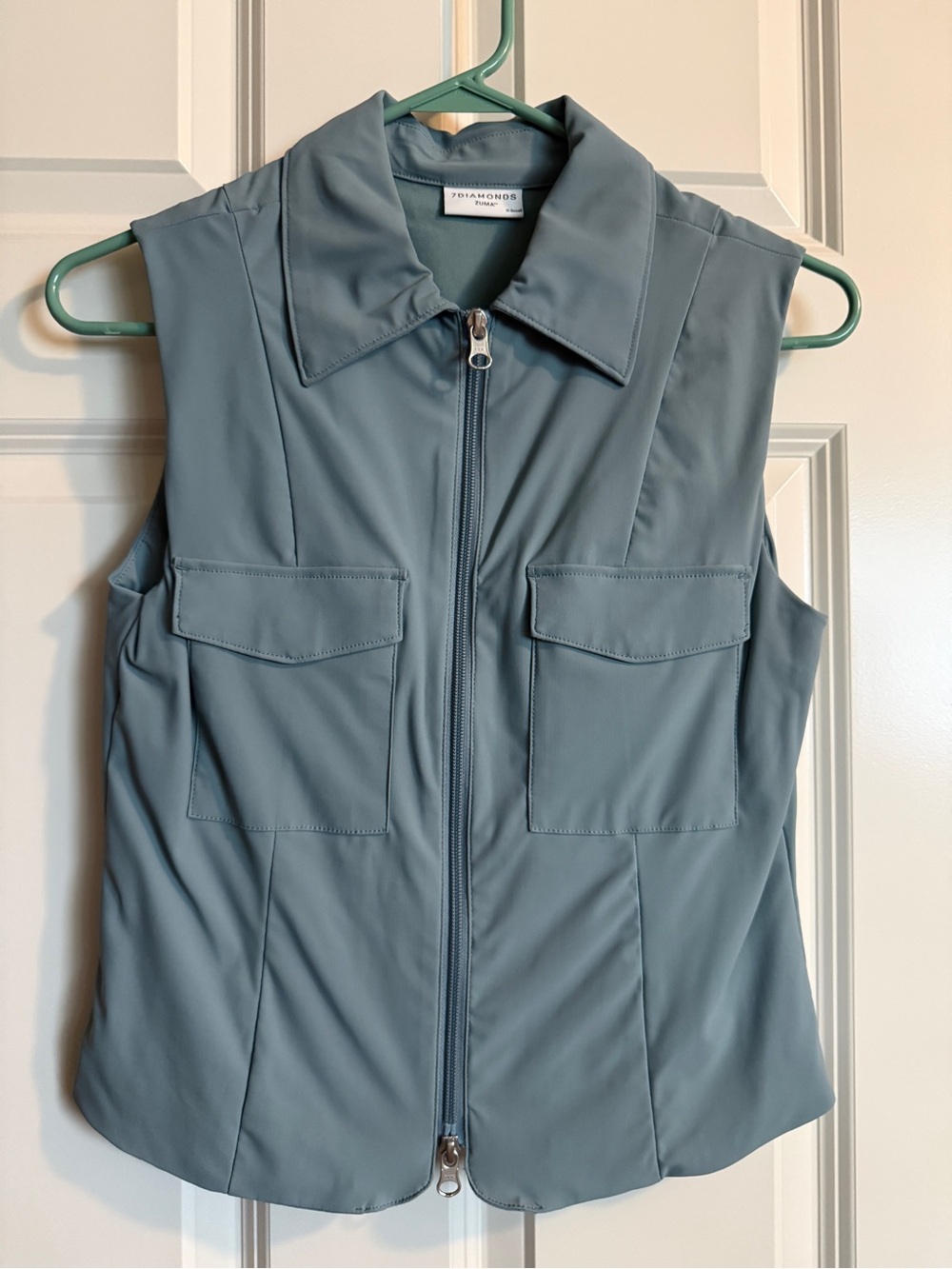 7 Diamonds Sleeveless Zip Utility Vest in Slate Blue